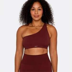 SET ACTIVE scuptflex maroon one shoulder bra